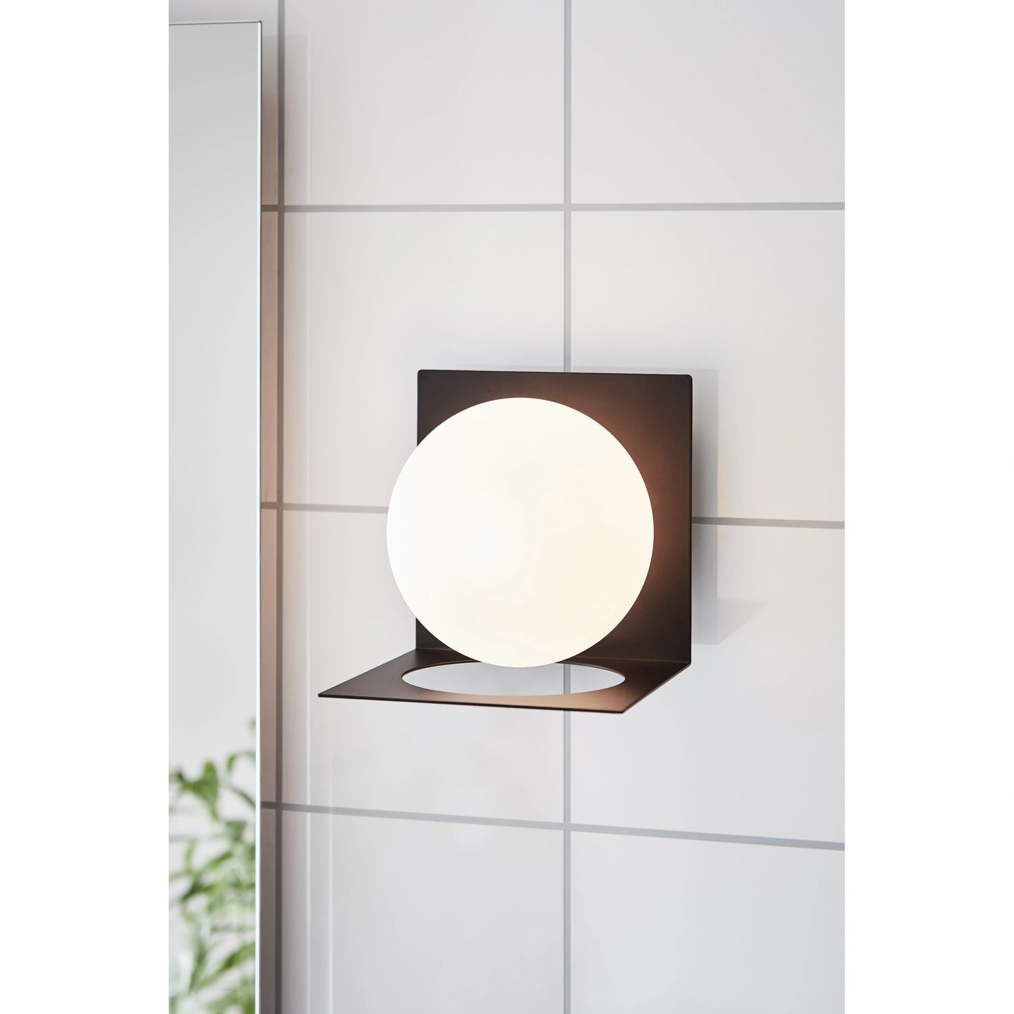 ZENIT Wall 1L IP44 Black/Opal