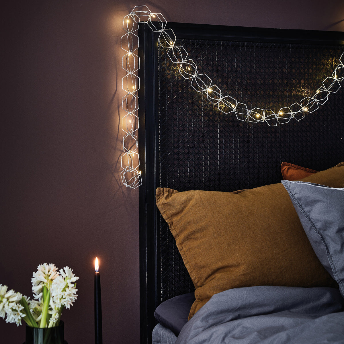 LED-Lichterkette SERVE | Warmweiß | Silbernes Metall mit Glitzer