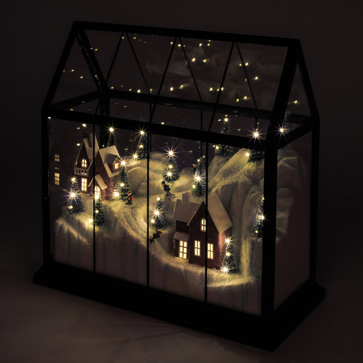 LED-Winterhaus | winterliche Szene | warmweiße LEDs | H 330 × B 330 mm