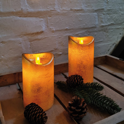 LED-Echtwachs-Stumpenkerze | Gold | Twinkle Flame