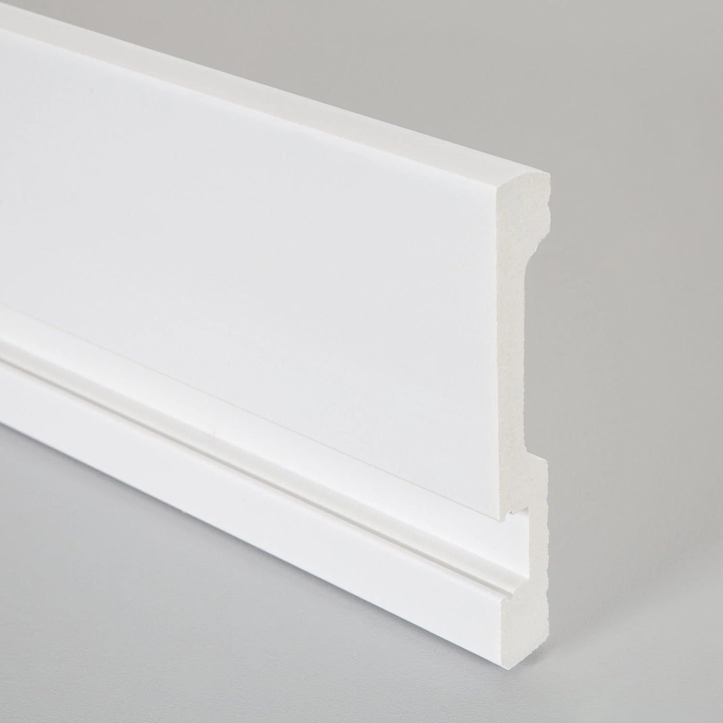Fussleiste Für LED Streifen Classic mit durchgehender Abdeckung