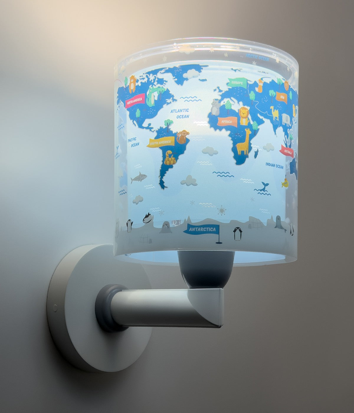 Wandleuchte Kids World – Weltkarte